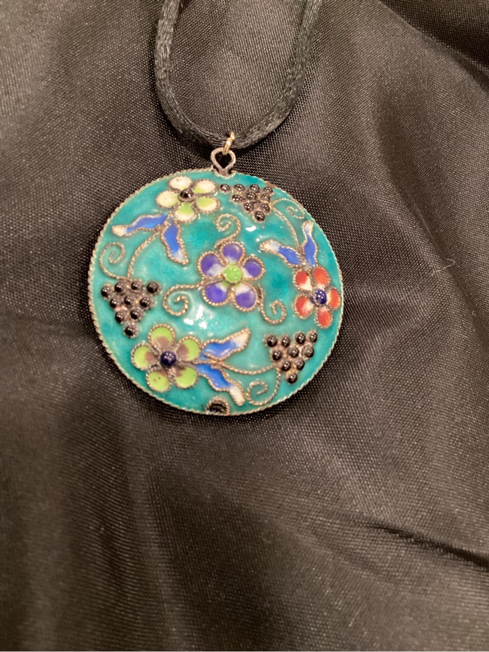 VTG Cloisonné Pendant Enamel on Silver Colorful Floral Design, Raised Beads - Picture 2 of 5